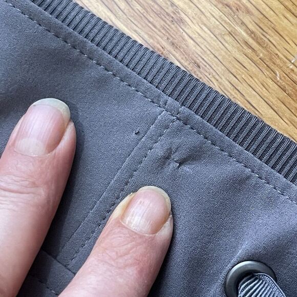 ATHLETA Midtown Ankle Pant Size 8 Silver Bells Gray Jogger Travel Workout Crop - Picture 9 of 10